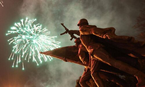 С Днем защитника Отечества!