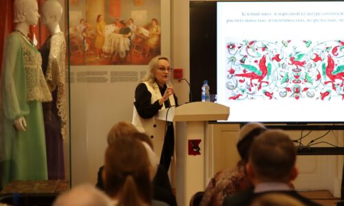 Александра Фролова приняла участие в работе Межрегионального научно-практического семинара в Вологде